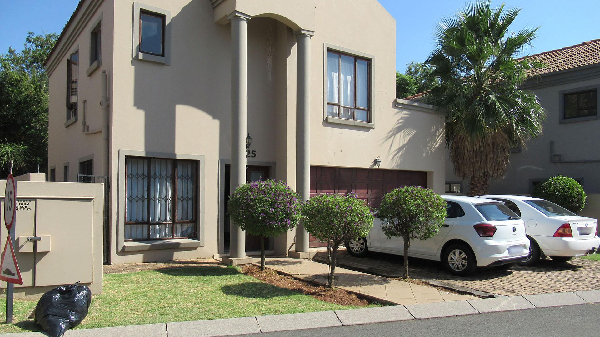 Front View of property in Chancliff Ridge