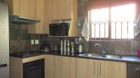 Kitchen - 12 square meters of property in Chancliff Ridge