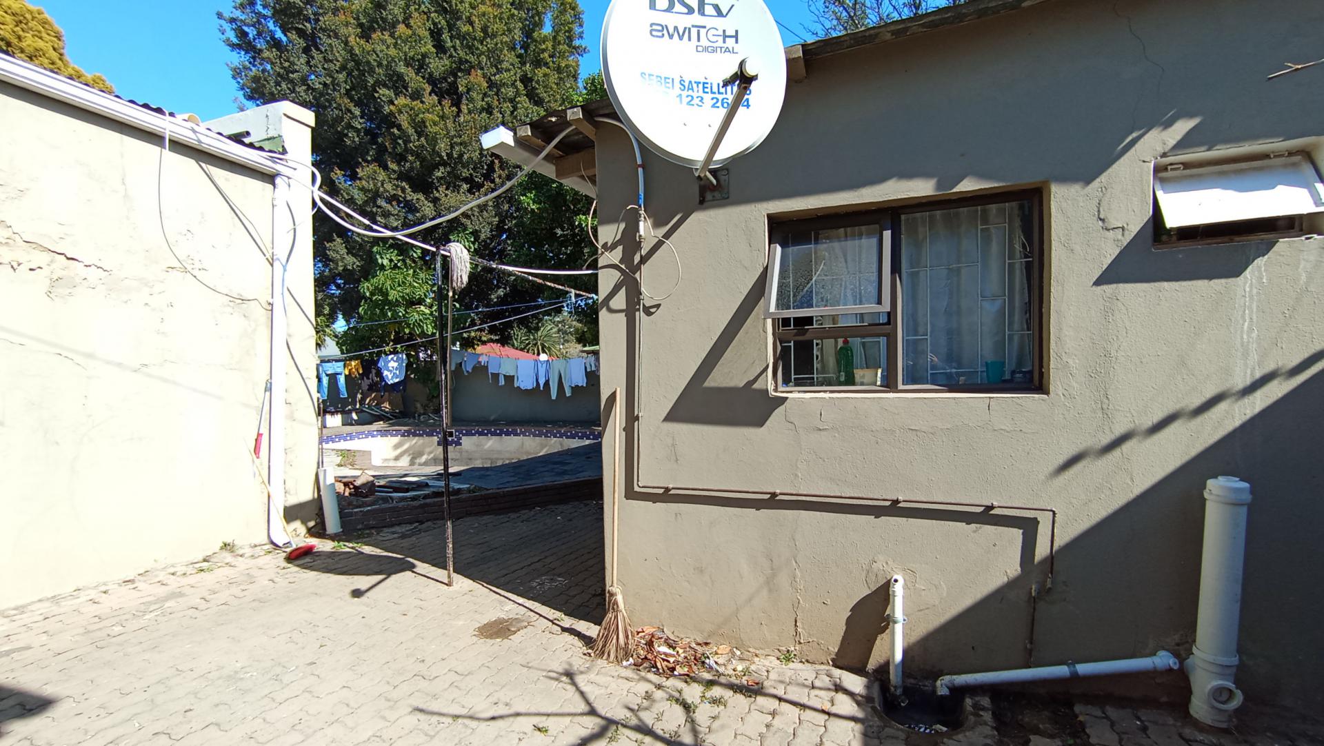 Flatlet - 45 square meters of property in Orange Grove