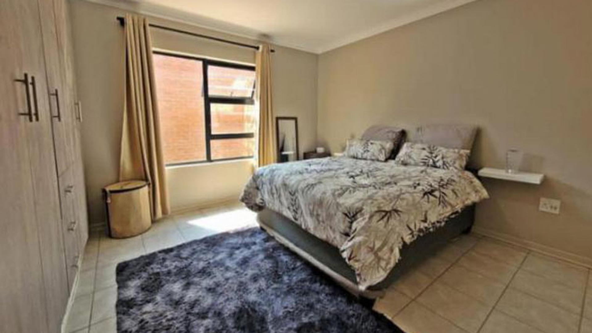 Bed Room 1 of property in Spitskop Small Holdings