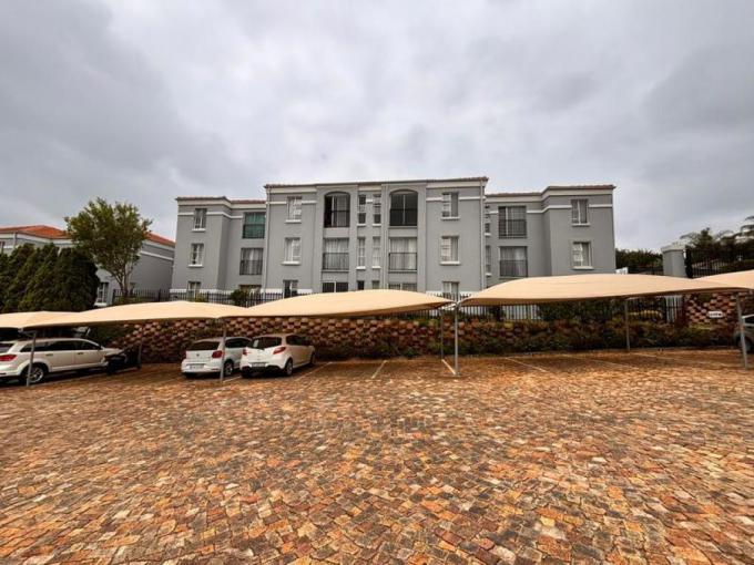 2 Bedroom Apartment for Sale For Sale in Northcliff - MR621176