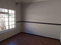  of property in Geelhoutpark
