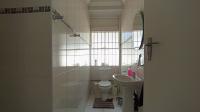 Bathroom 1 - 6 square meters of property in Kelvin