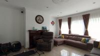 Lounges - 28 square meters of property in Kelvin