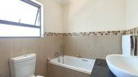 Main Bathroom - 7 square meters of property in Montana