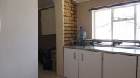 Kitchen - 20 square meters of property in Witpoortjie