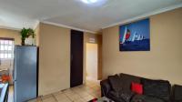 Lounges - 13 square meters of property in Sharon Park