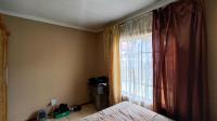 Bed Room 2 - 14 square meters of property in Sharon Park