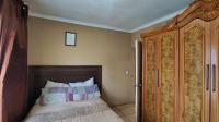 Bed Room 2 - 14 square meters of property in Sharon Park