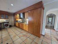  of property in Bloubergrant