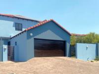 3 Bedroom 2 Bathroom House to Rent for sale in Thatchfield Hills Estate