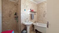 Bathroom 1 - 6 square meters of property in Sundowner