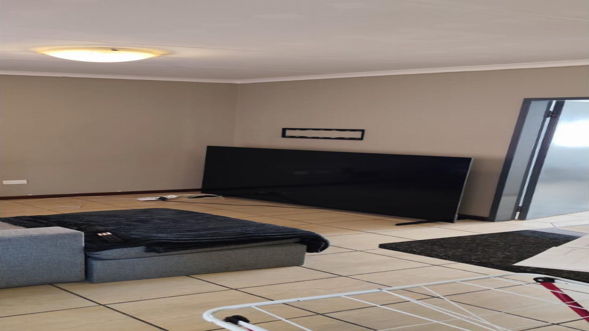 Lounges of property in Ferndale - JHB