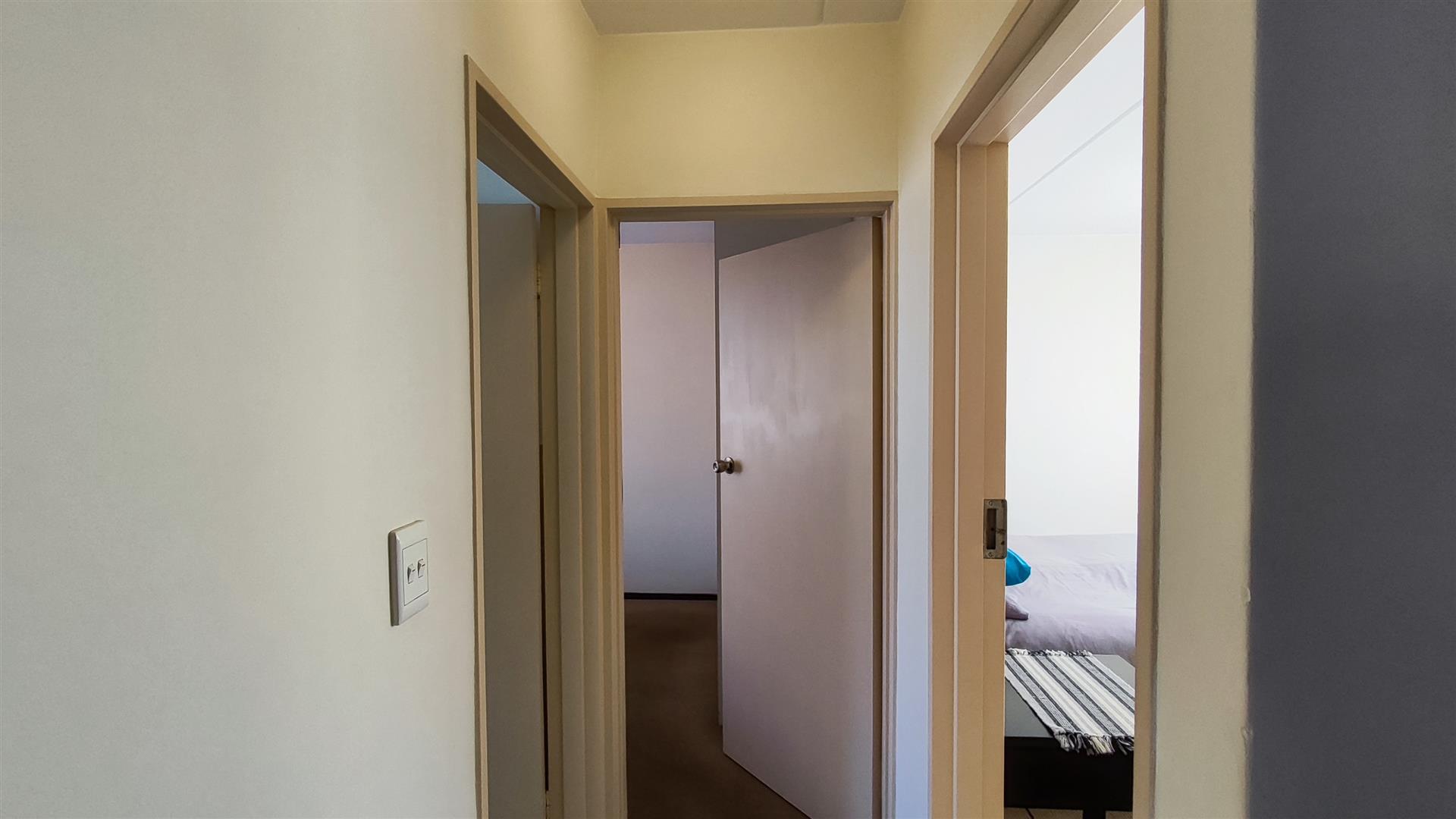 Spaces - 2 square meters of property in Bardene