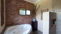 Main Bathroom - 23 square meters of property in Randpark Ridge