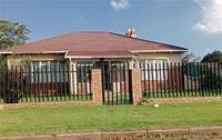 Front View of property in Brakpan