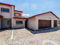 3 Bedroom 2 Bathroom Flat/Apartment for Sale for sale in Carlswald
