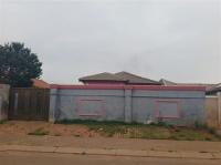 Front View of property in Johannesburg Central