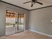  of property in Geelhoutpark