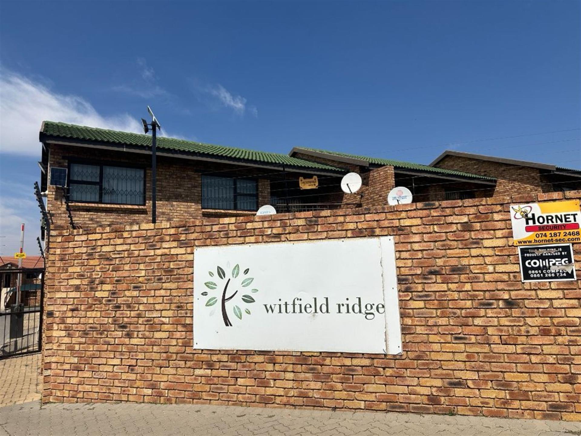 Front View of property in Witfield