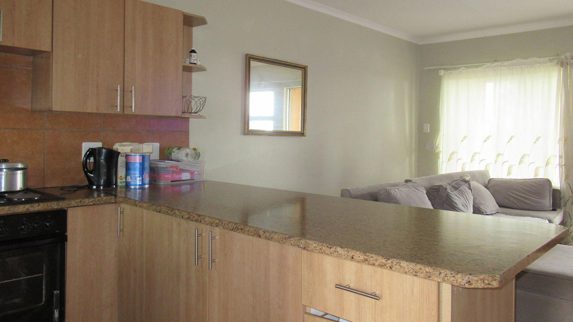 Kitchen - 9 square meters of property in Turffontein