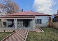 Front View of property in Malvern