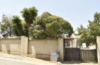4 Bedroom 2 Bathroom House for Sale for sale in Meadowlands