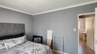 Bed Room 2 - 12 square meters of property in Sasolburg