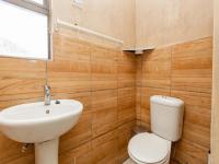 Main Bathroom of property in Kleinvlei