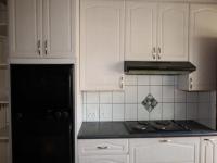 Kitchen - 16 square meters of property in Freeway Park