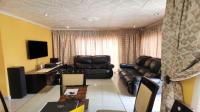 Lounges of property in Tlhabane West