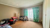 Bed Room 2 of property in Annlin