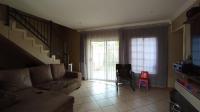 Lounges - 19 square meters of property in Annlin