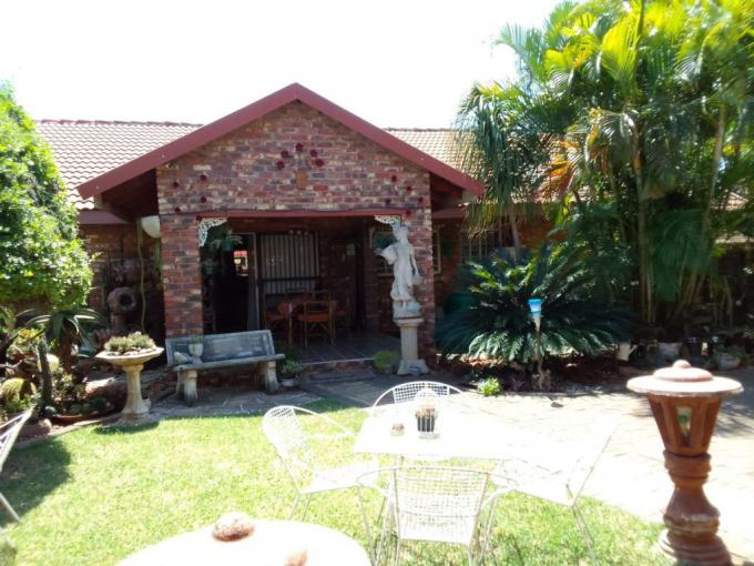 3 Bedroom House for Sale For Sale in Rustenburg - MR622577