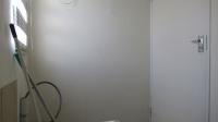 Bathroom 1 - 6 square meters of property in Witpoortjie
