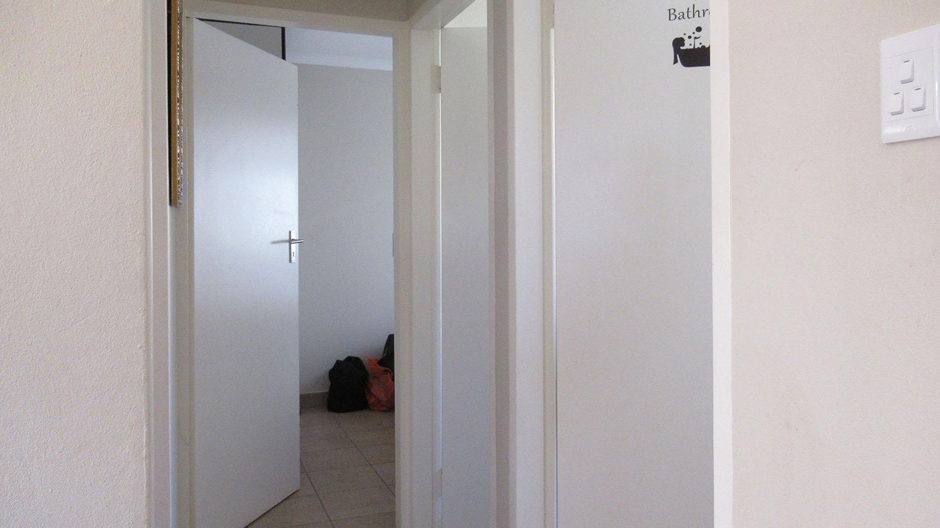 Spaces - 2 square meters of property in Sky City