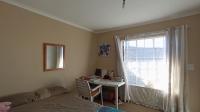 Bed Room 1 - 12 square meters of property in Highveld