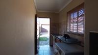 Scullery - 7 square meters of property in Highveld