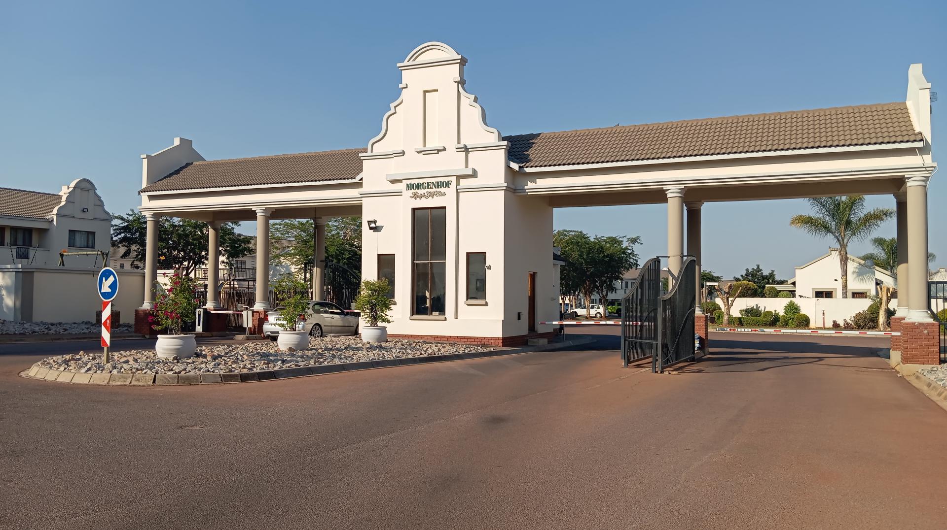 Front View of property in Hesteapark