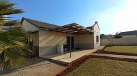 Front View of property in Hesteapark