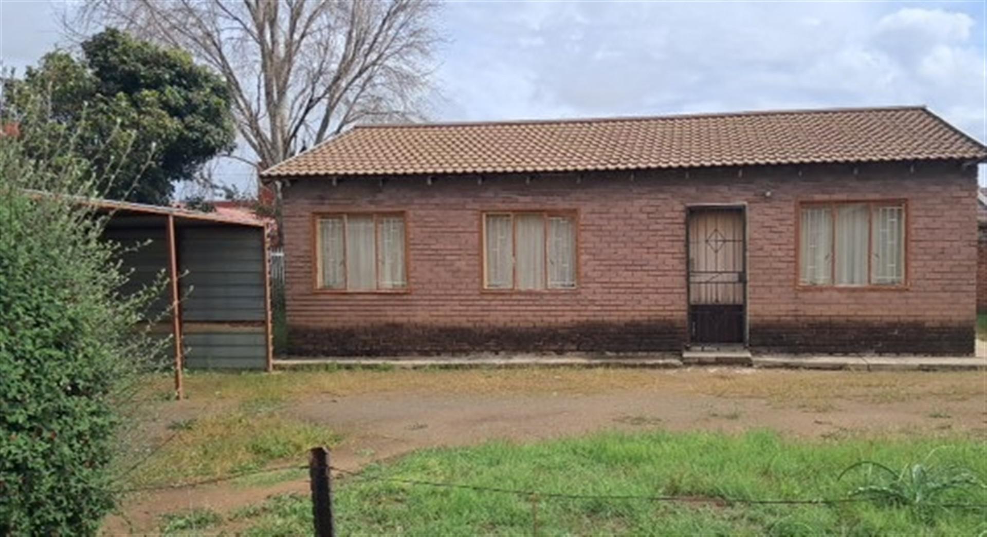 Front View of property in Thaba Nchu