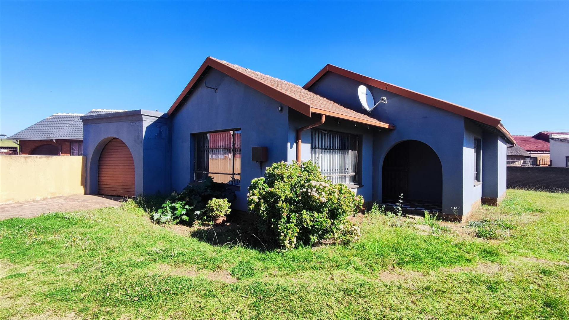 Front View of property in Tsakane
