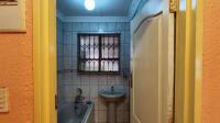 Bathroom 1 - 5 square meters of property in Tsakane