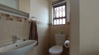 Main Bathroom - 4 square meters of property in Montana
