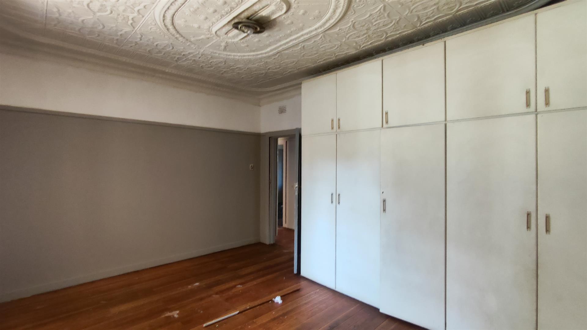 Bed Room 1 - 21 square meters of property in Primrose Hill