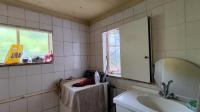 Flatlet - 90 square meters of property in Primrose Hill