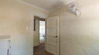 Bed Room 2 - 9 square meters of property in Maroeladal