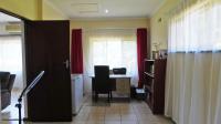 Study - 19 square meters of property in Caversham Glen
