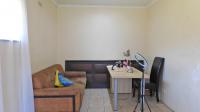 Study - 19 square meters of property in Caversham Glen