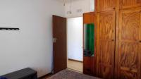 Bed Room 1 - 13 square meters of property in Caversham Glen